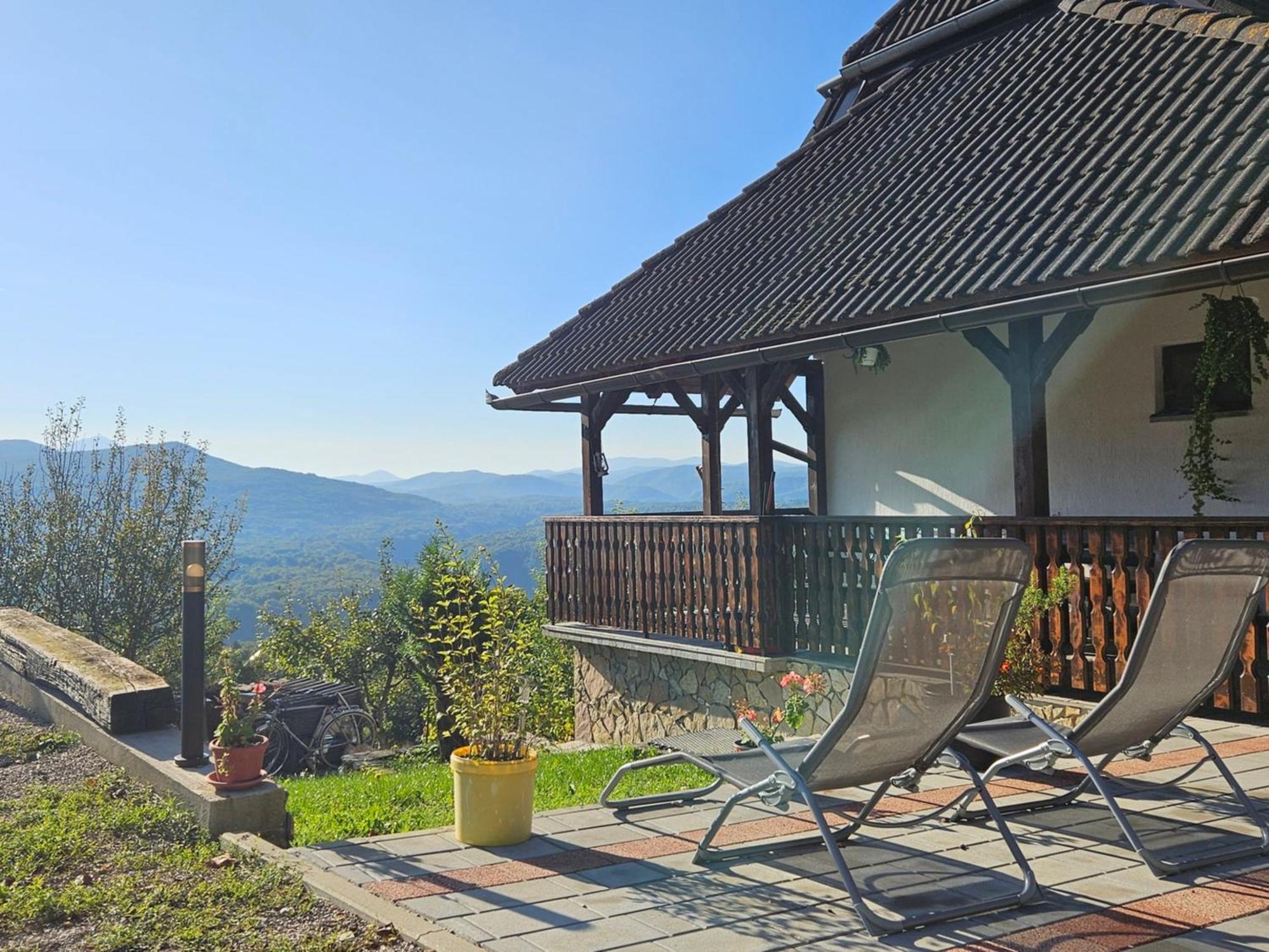 Cozy House Zivko With Balcony Villa Plitvička Jezera Exteriör bild